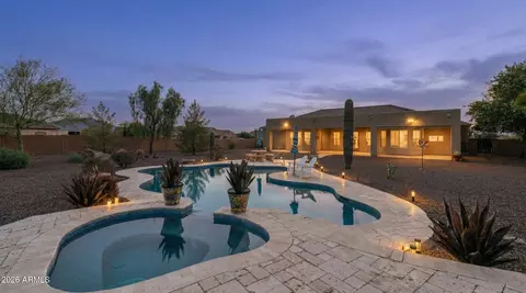 Exterior - 40927 N 3rd Ave, Phoenix, AZ 85086 photo 19 of 21