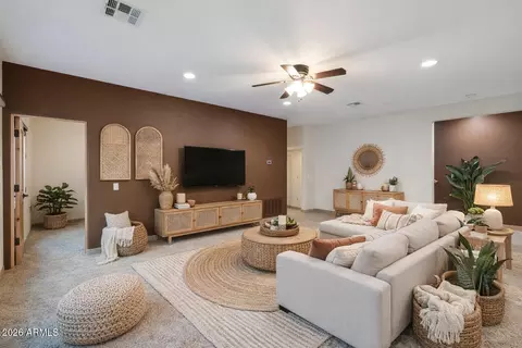 Living - 40927 N 3rd Ave, Phoenix, AZ 85086 photo 7 of 9