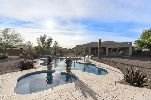 Exterior - 40927 N 3rd Ave, Phoenix, AZ 85086 photo 10 of 21