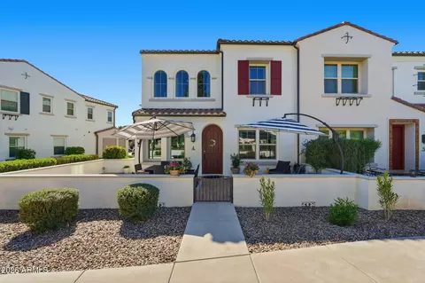2477 W Market Pl #4, Chandler, AZ 85248