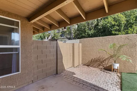 Exterior - 1885 E Kirkland Ln, Tempe, AZ 85281 photo 3 of 6