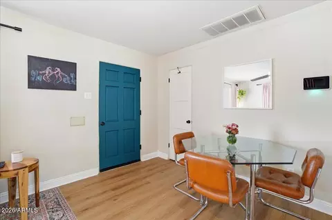 2134 W Mitchell Dr, Phoenix, AZ 85015 photo 6
