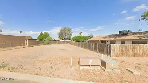 1676 S Pecos Dr #13, Casa Grande, AZ 85194