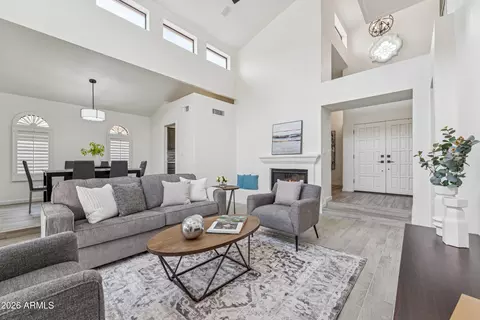 Living - 1024 E Sahuaro Dr, Phoenix, AZ 85020 photo 1 of 4