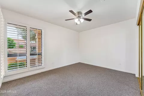 Bedroom - 1024 E Sahuaro Dr, Phoenix, AZ 85020 photo 4 of 6