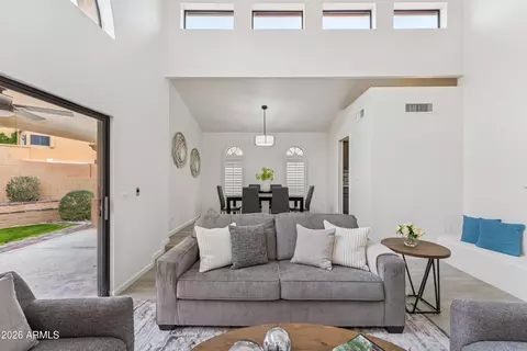 Living - 1024 E Sahuaro Dr, Phoenix, AZ 85020 photo 4 of 4