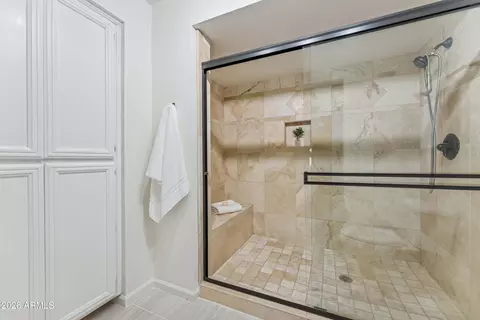 Bath - 1024 E Sahuaro Dr, Phoenix, AZ 85020 photo 4 of 5