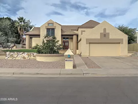 Exterior - 12808 S 38th St, Phoenix, AZ 85044 photo 2 of 5