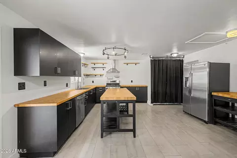 Kitchen - 227 E Auburn Dr, Tempe, AZ 85283 photo 1 of 5