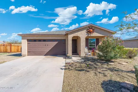 14423 S Capistrano Rd, Arizona City, AZ 85123