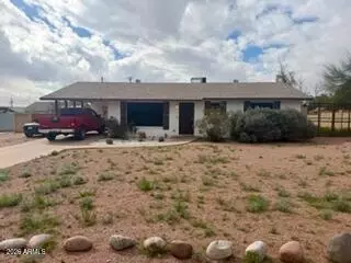 286 N Thunderbird Dr, Apache Junction, AZ 85120