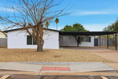 2437 E Larkspur Dr, Phoenix, AZ 85032