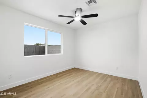 Bedroom - 2437 E Larkspur Dr, Phoenix, AZ 85032 photo 5 of 5