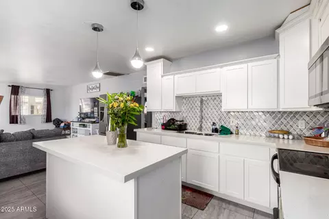 2744 W Campbell Ave, Phoenix, AZ 85017