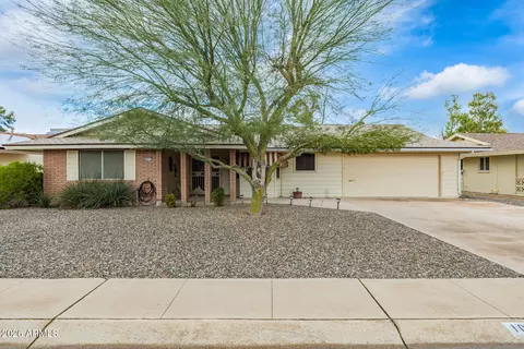 10213 N 110th Ave, Sun City, AZ 85351