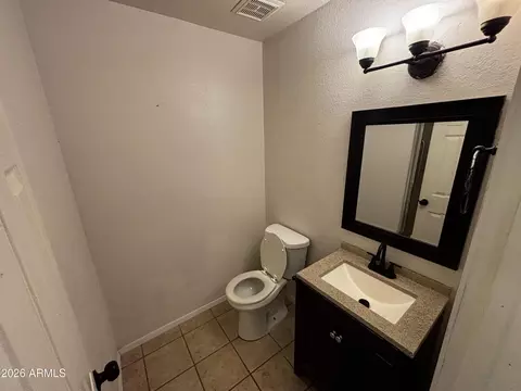 Bath - 4257 E Michelle Ave, Gilbert, AZ 85234 photo 1 of 6
