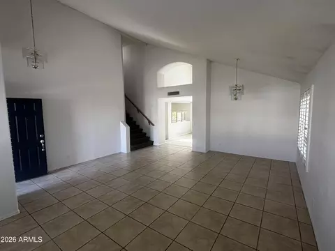 Living - 4257 E Michelle Ave, Gilbert, AZ 85234 photo 2 of 5