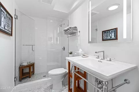 Bath - 4446 E Camelback Rd #106, Phoenix, AZ 85018 photo 5 of 5