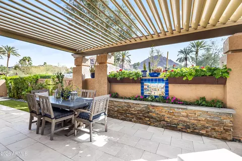 Exterior - 4446 E Camelback Rd #106, Phoenix, AZ 85018 photo 1 of 7