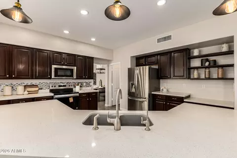 Kitchen - 1905 E Olive Ct, Gilbert, AZ 85234 photo 3 of 5