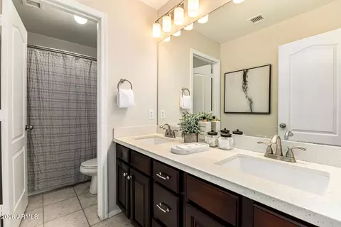Bath - 1905 E Olive Ct, Gilbert, AZ 85234 photo 4 of 4