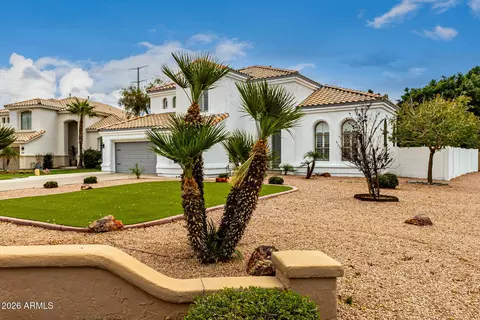 Exterior - 1905 E Olive Ct, Gilbert, AZ 85234 photo 5 of 10