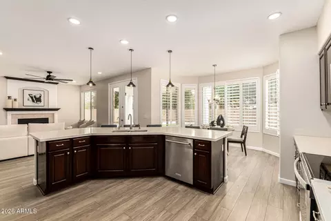 Kitchen - 1905 E Olive Ct, Gilbert, AZ 85234 photo 5 of 5