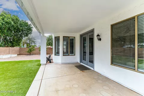 Exterior - 1905 E Olive Ct, Gilbert, AZ 85234 photo 7 of 10
