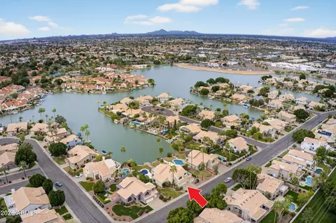 1220 N Crystal Shores Dr, Gilbert, AZ 85234