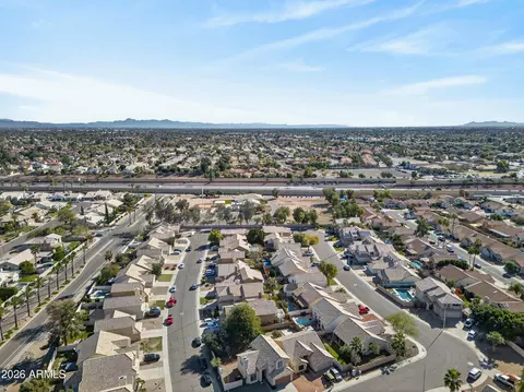 3165 W Golden Ln, Chandler, AZ 85226