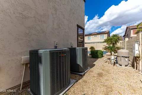 Exterior - 4054 E Washington Ave, Gilbert, AZ 85234 photo 6 of 6