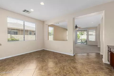 Living - 4054 E Washington Ave, Gilbert, AZ 85234 photo 8 of 9