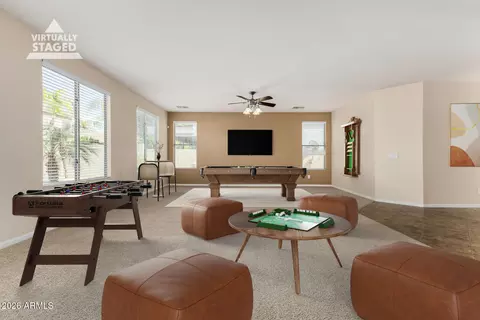 Living - 4054 E Washington Ave, Gilbert, AZ 85234 photo 1 of 9