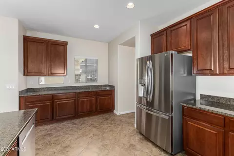 Kitchen - 4054 E Washington Ave, Gilbert, AZ 85234 photo 3 of 3