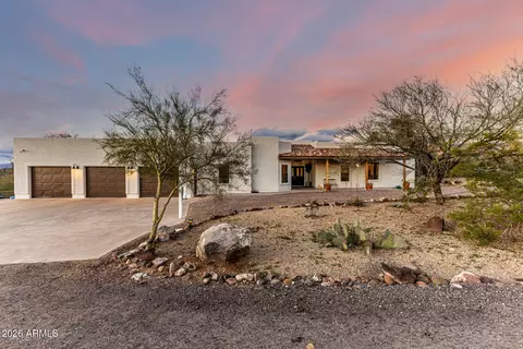 45330 N 14th St, New River, AZ 85087