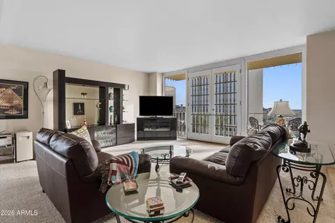 207 W Clarendon Ave #F6, Phoenix, AZ 85013