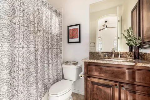 Bath - 3418 E Pyrenees Pass, Phoenix, AZ 85018 photo 2 of 3