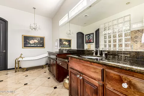 Bath - 3418 E Pyrenees Pass, Phoenix, AZ 85018 photo 1 of 3