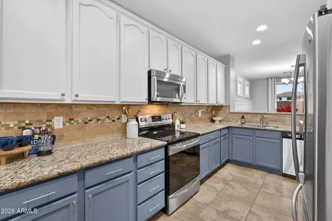 Kitchen - 4052 E Milky Way, Gilbert, AZ 85295 photo 1 of 4