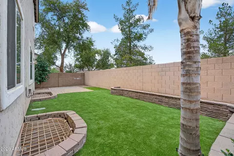 Exterior - 4052 E Milky Way, Gilbert, AZ 85295 photo 7 of 13