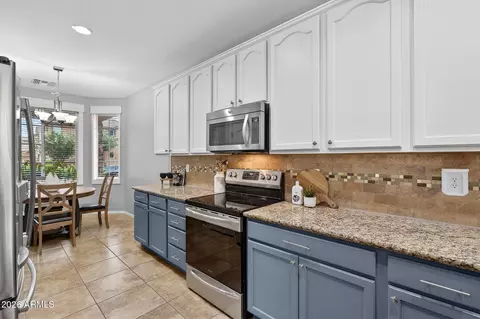 Kitchen - 4052 E Milky Way, Gilbert, AZ 85295 photo 1 of 4
