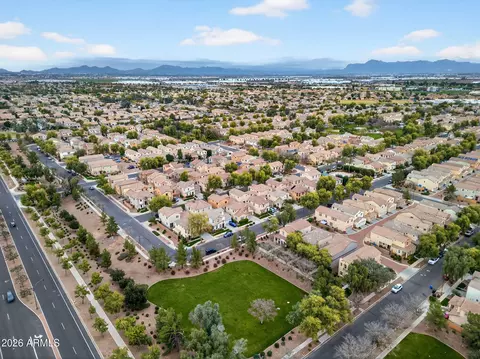 View/Area - 4052 E Milky Way, Gilbert, AZ 85295 photo 11 of 11