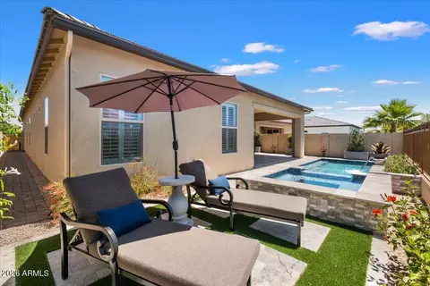 Exterior - 6607 E Libby St, Phoenix, AZ 85054 photo 5 of 6