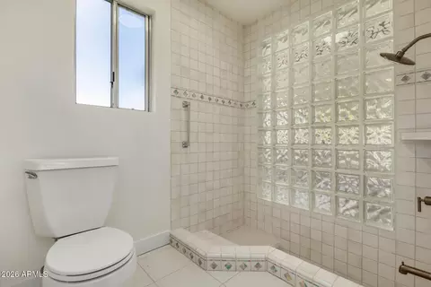 Bath - 1714 E Indigo St, Mesa, AZ 85203 photo 6 of 6