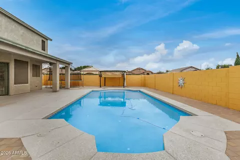 Exterior - 4331 E Redwood Ln, Phoenix, AZ 85048 photo 8 of 9