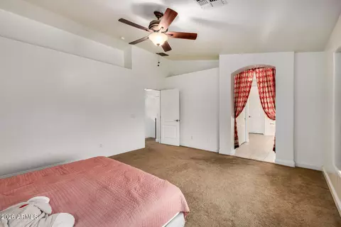 Bedroom - 4331 E Redwood Ln, Phoenix, AZ 85048 photo 2 of 7