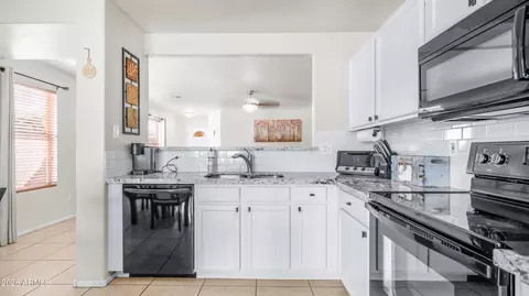 Kitchen - 8448 E Monte Cir, Mesa, AZ 85209 photo 2 of 2