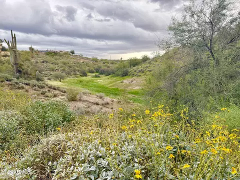 300 N Elizabeth St #-, Queen Valley, AZ 85118