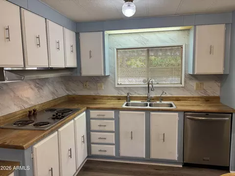 5546 E Player Pl, Mesa, AZ 85215 photo 7
