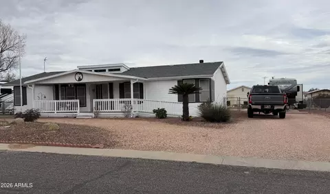 30579 S Fort Apache Dr #122, Congress, AZ 85332